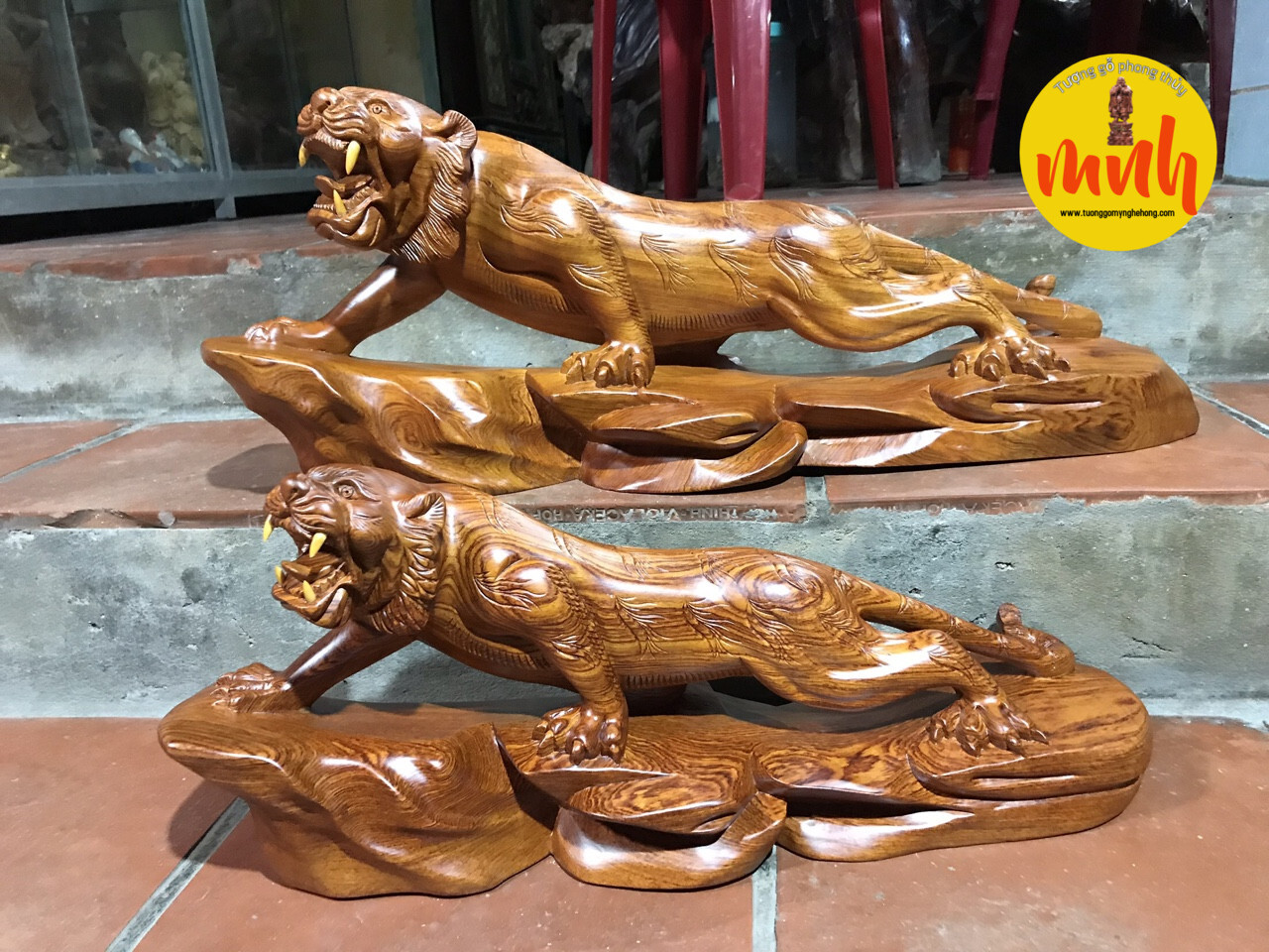 Tượng Chúa Sơn Lâm Gỗ Hương Đá Dài 50cm, 60cm